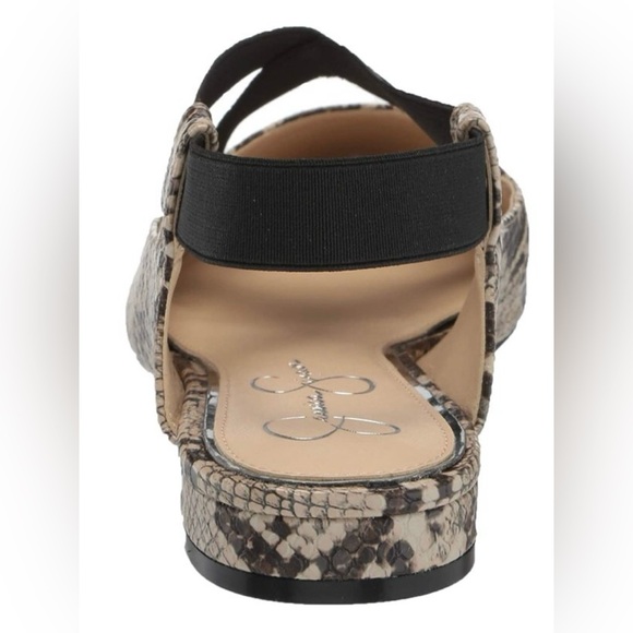 Jessica Simpson Lurina Peyton print flat - Picture 3 of 6